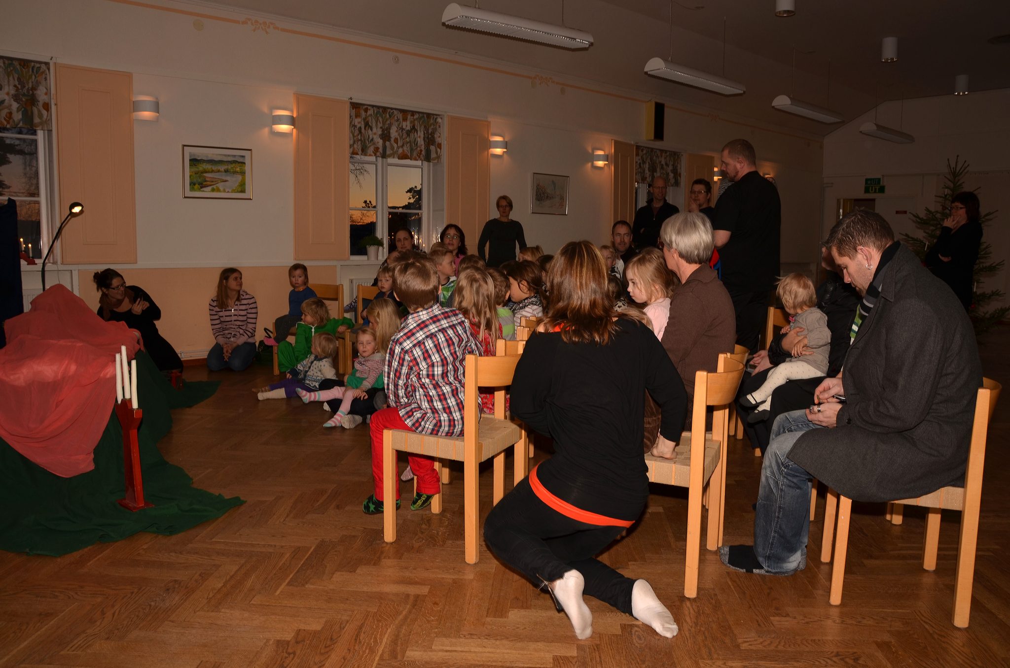 Dansa ut julen 2013 Tavelsjö Hembygdsförening